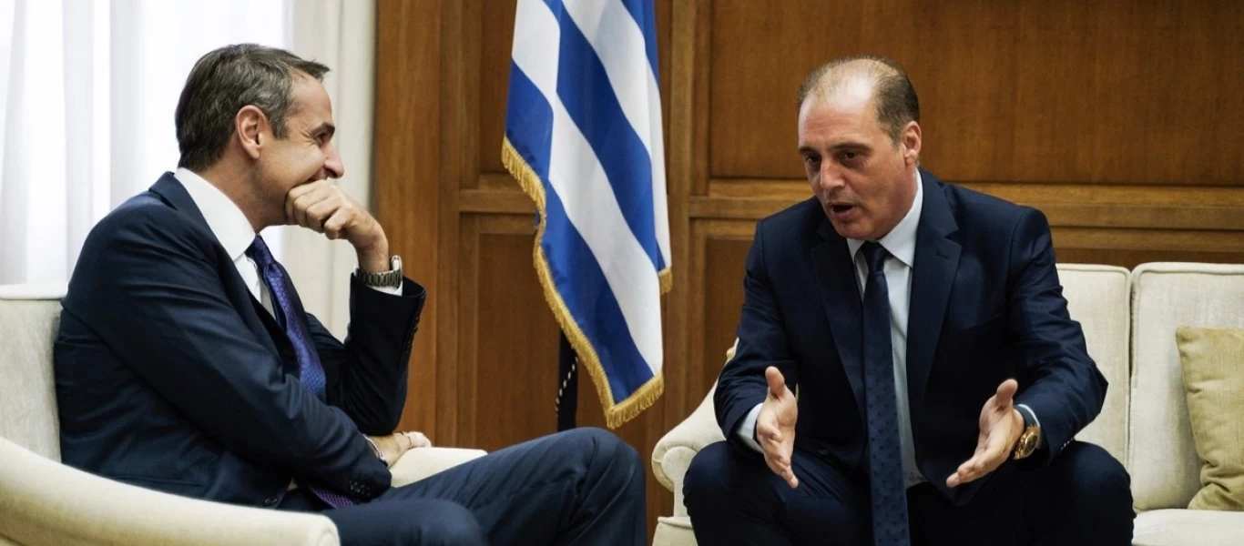 Κατασχεμένα MRAP: Το πολιτικό παρασκήνιο πίσω από την αποστολή τους στον Έβρο - Τι είπε ο Κ.Βελόπουλος στον Κ.Μητσοτάκη